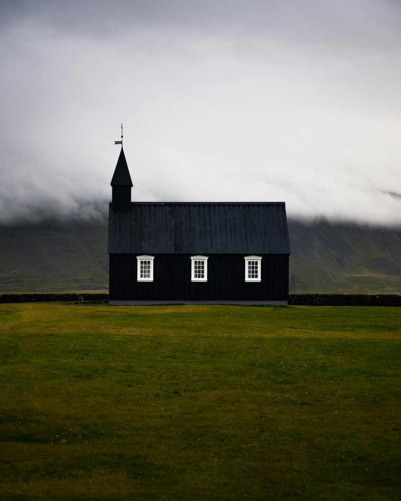 Destinos em alta em 2025 lary di lua islandia